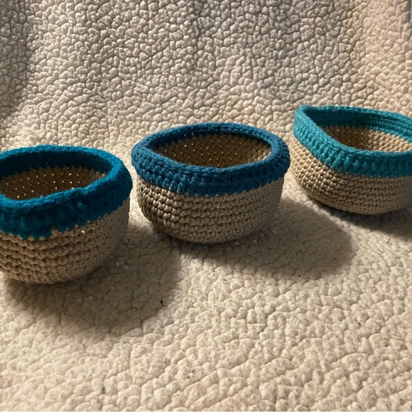 3- pc hand crocheted basket set - Picture 2 of 8